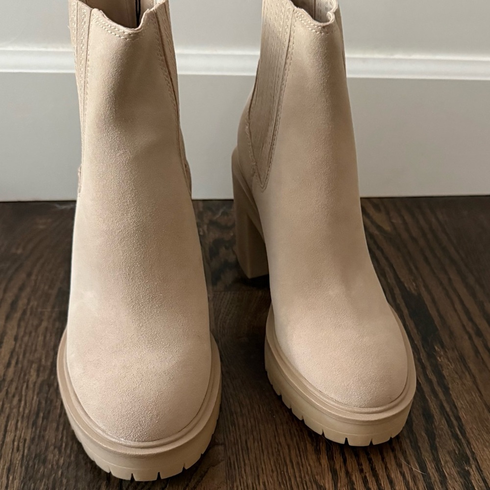 Dolce Vita Cream Ankle Booties